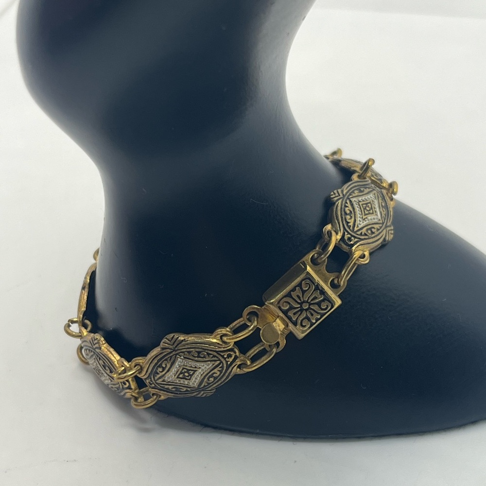 Toledo Spain gold tone black & white enameled design bracelet vintage - Picture 16 of 16